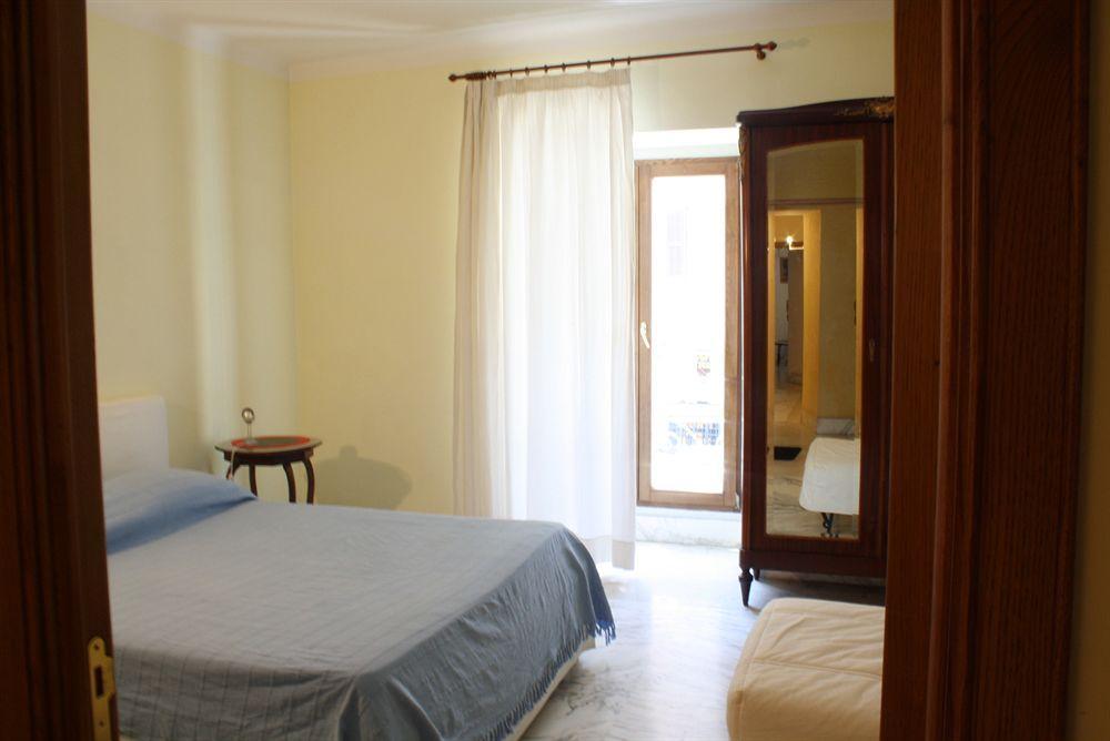 Martina A Piazza Del Popolo Villa Rom Eksteriør billede